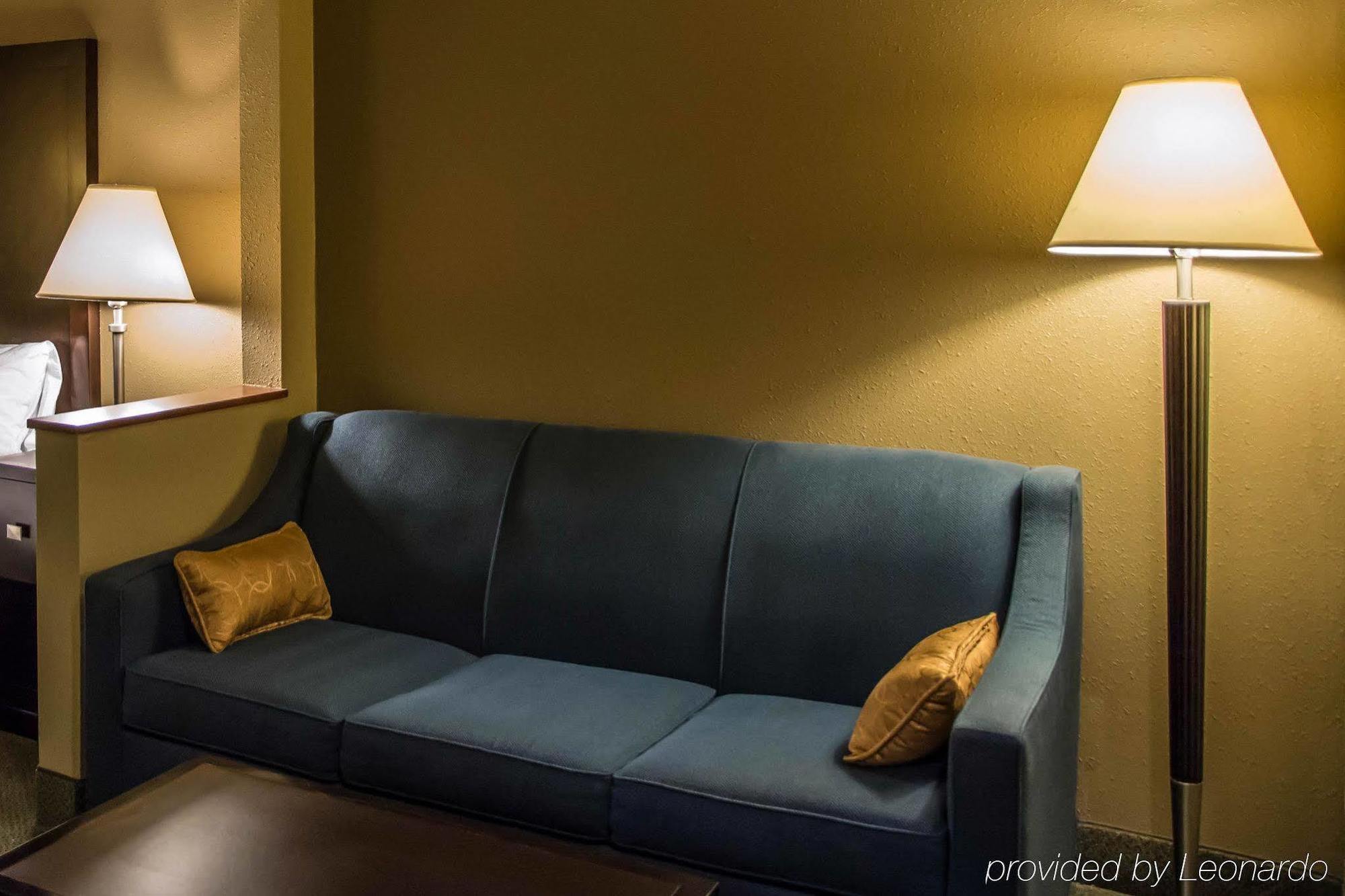 Holiday Inn Express - Cincinnati North - Monroe By Ihg Dış mekan fotoğraf